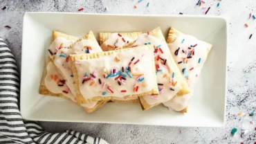 Strawberry Pop Tart Slab Pie Recipe